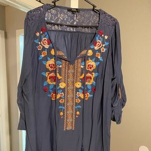 Beautiful embroidered 3/4 top